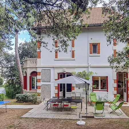 Сasa de vacaciones Stunning In With Wifi Saint-Palais-sur-Mer